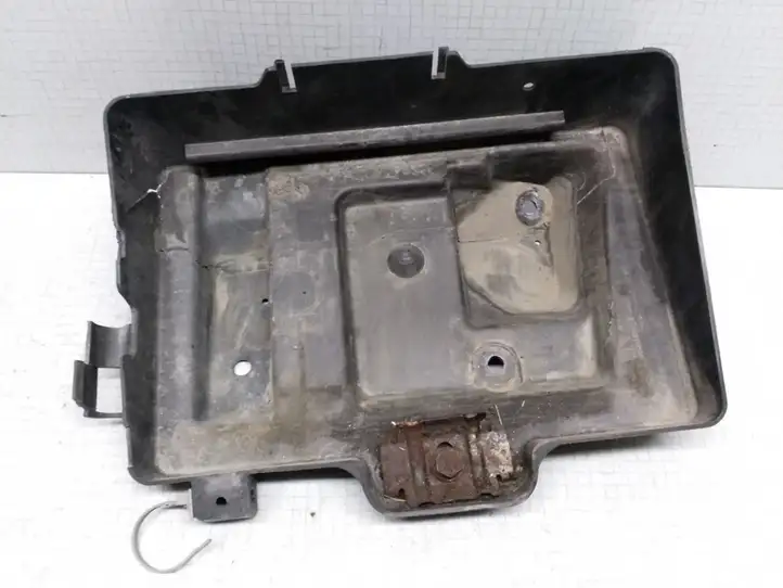 Opel Astra G (1998 - 2004) 24449812 Площадка аккумулятора — фото 1