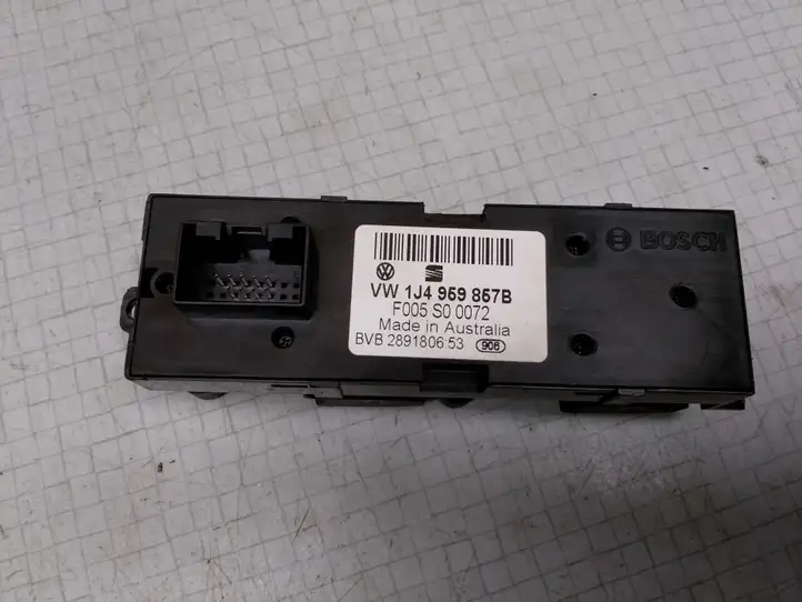 Volkswagen Golf IV (1998 - 2005) 1J4959857B Блок кнопок стеклоподъемников — фото 3