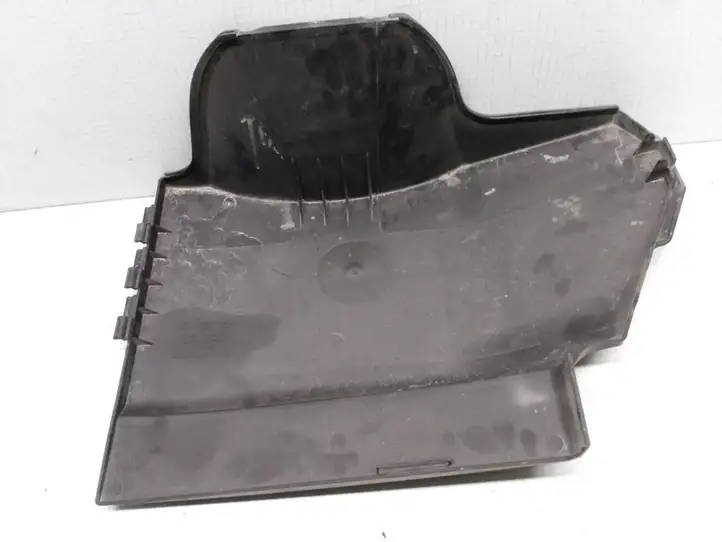 Opel Vectra (2002 - 2005)  24438485 Крышка ящика аккумулятора