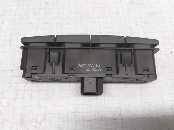 Ford Fiesta (2000 - 2005) 2S6T18C621AC Кнопка обогрева стекла — фото 3