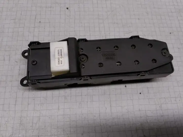 Toyota Corolla E120 E130 (2004 - 2007) 848200F030 Кнопка стеклоподъемников — фото 3