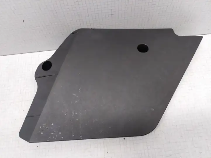 Opel Vectra (2002 - 2005)  13105480 Другая деталь отделки порогов/ стоек