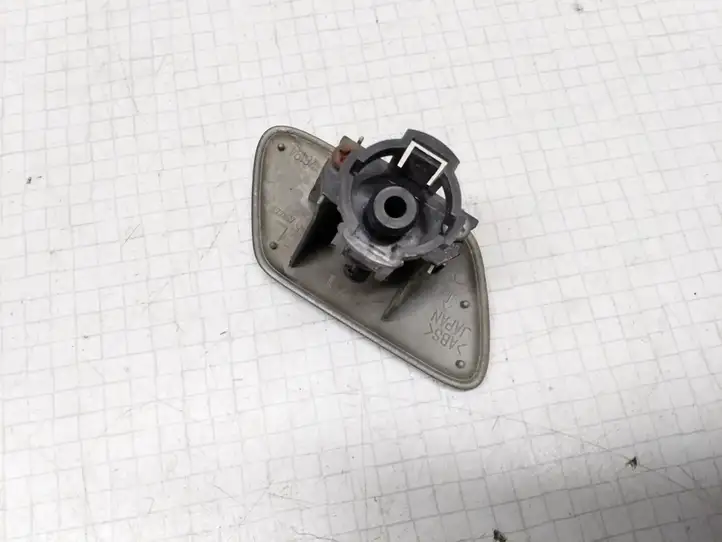 Toyota Corolla E120 E130 (2004 - 2007) 78194 Крышка омывателя фар — фото 4