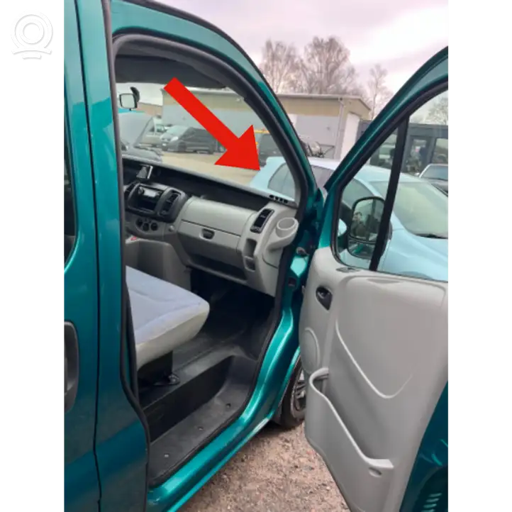 Renault Trafic II (X83) (2002 - 2014) 7700842163 Рамка бокового динамика — фото 1