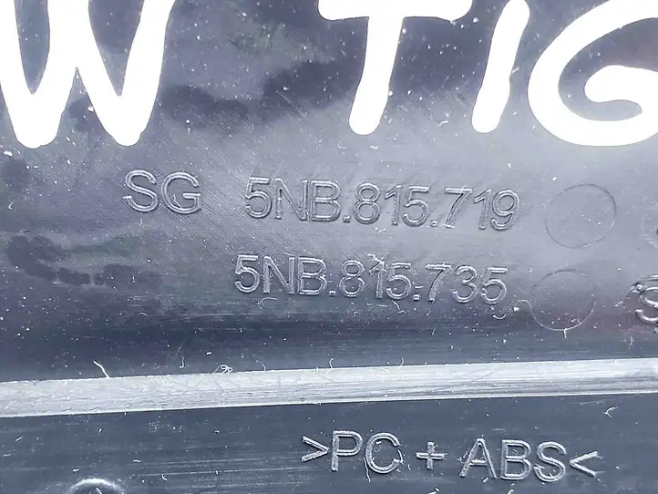 Volkswagen Tiguan (2020 - 2024) 5NB815736 Воздушная решетка панели — фото 9
