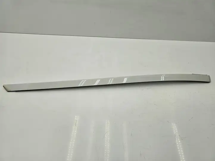 BMW 5 G30 G31 (2016 - ) 7443695 Накладка стоек лобового стекла — фото 9