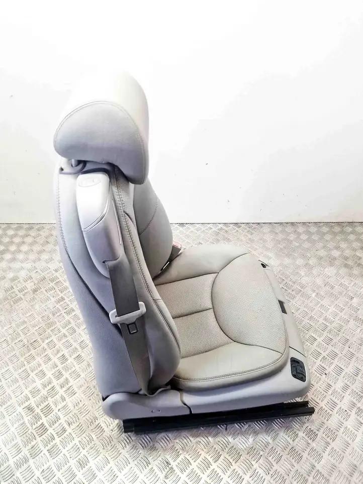 Mercedes-Benz SL R230 (2001 - 2012) A2309100346 Переднее сиденье пассажира — фото 12