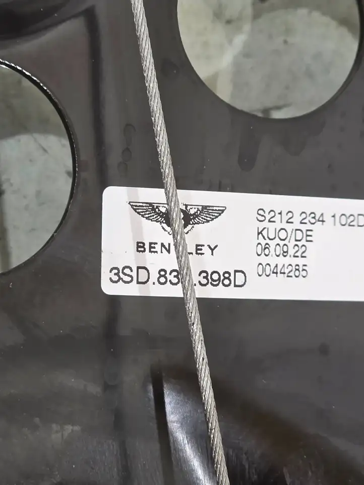 Bentley Continental (2017 - ) 3SD839398D Стеклоподъемник передней двери (комплект) — фото 5