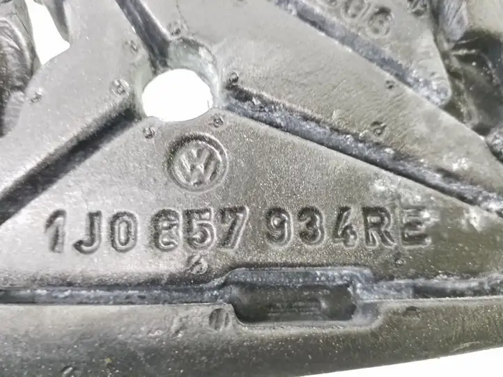 Volkswagen Golf IV (1998 - 2005) 1J0857934RE Боковое зеркало с электроприводом — фото 2