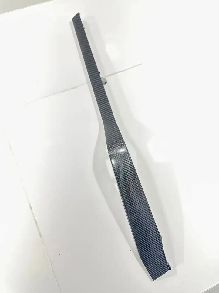 Tesla Model X (2015 - 2021) 103581300 Прочая отделка передней двери — фото 2