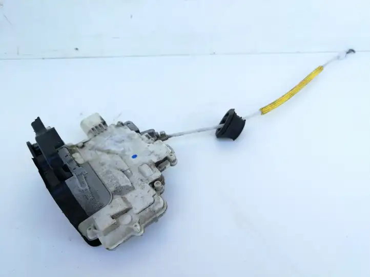 Audi A4 S4 B7 8E 8H (2004 - 2009) 8E0839015AA Замок задней двери — фото 1