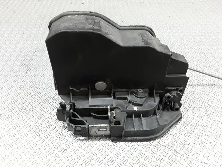 BMW 5 E60 E61 (2004 - 2010) 7154629 Замок задней двери — фото 3