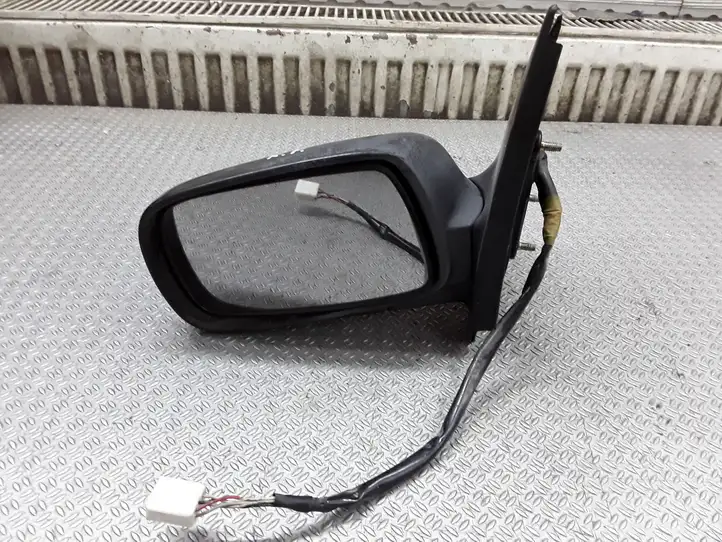 Toyota Yaris (2005 - 2009) E13010399 Боковое зеркало с электроприводом — фото 1