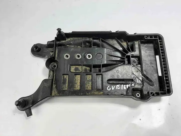 Volkswagen T-Cross (2017 - ) 2Q0915331 Ящик аккумулятора — фото 1