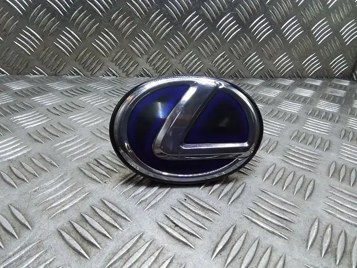 Lexus RX 450H (2015 - 2019) Эмблема производителя — фото 1