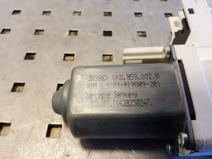 Volkswagen Sharan (2010 - 2015)  8K0959802B Механизм подъема окон задней двери