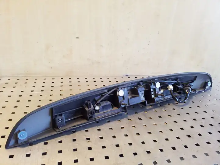 Nissan Juke I F15 (2010 - 2018) 908101KR0A Подсветка номера — фото 6
