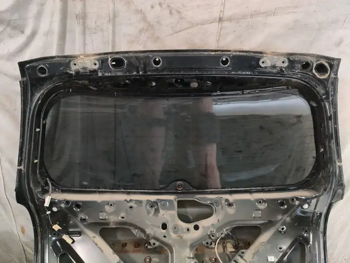 Toyota Avensis T250 (2006 - 2009) 209 Крышка багажника — фото 4