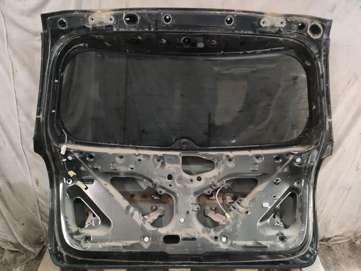 Toyota Avensis T250 (2006 - 2009) 209 Крышка багажника — фото 7