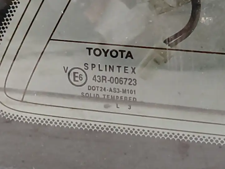 Toyota Avensis T250 (2003 - 2006) 43R006723 Заднее боковое стекло — фото 3