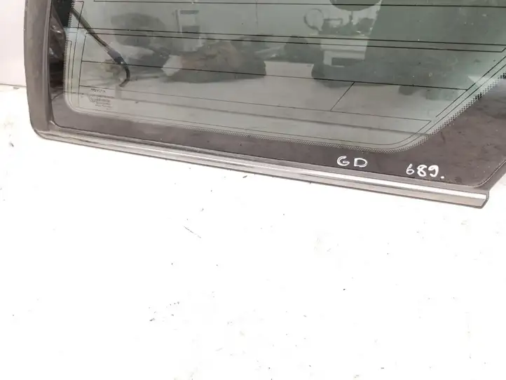 Toyota Avensis T250 (2003 - 2006) 43R006723 Заднее боковое стекло — фото 6