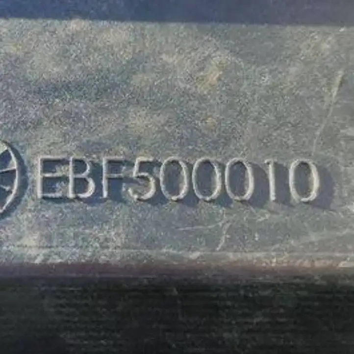 Land Rover Discovery 3 - LR3 (2004 - 2009) EBF500010 Резиновый коврик багажника — фото 9