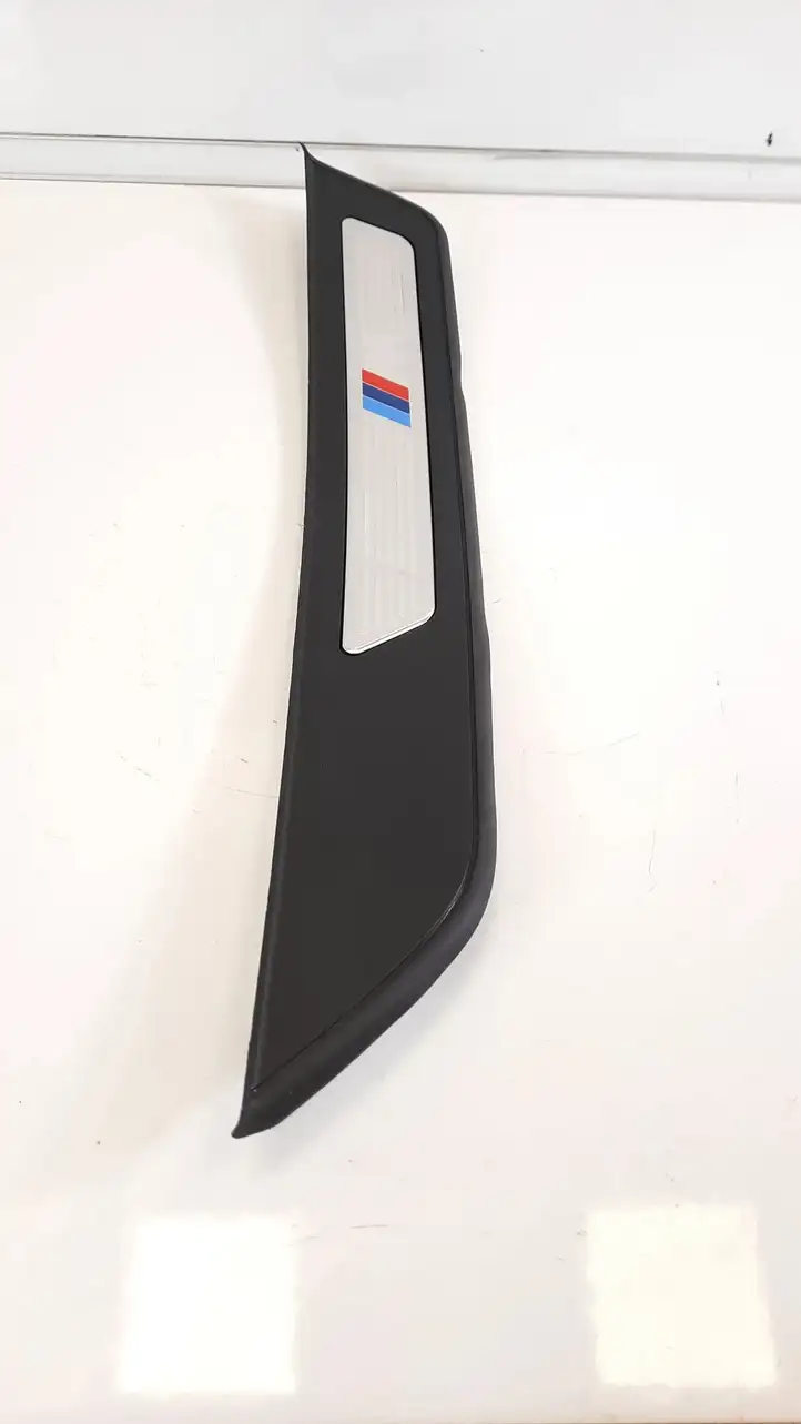 BMW 5 F10 F11 (2009 - 2016) 51478050044 Внутренняя отделка заднего порога — фото 1