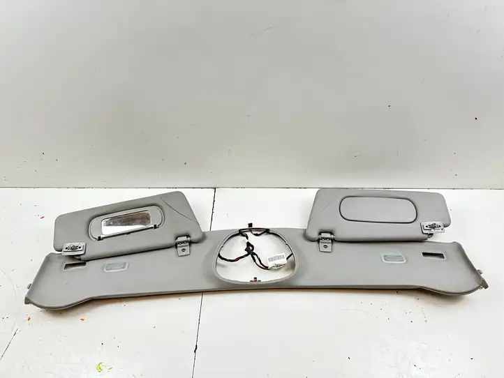 Mercedes-Benz SL R230 (2001 - 2012) A2305409707 Солнцезащитный козырек — фото 6