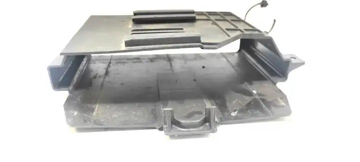 Opel Astra (2009 - 2012)  13308741 Другая деталь отсека двигателя