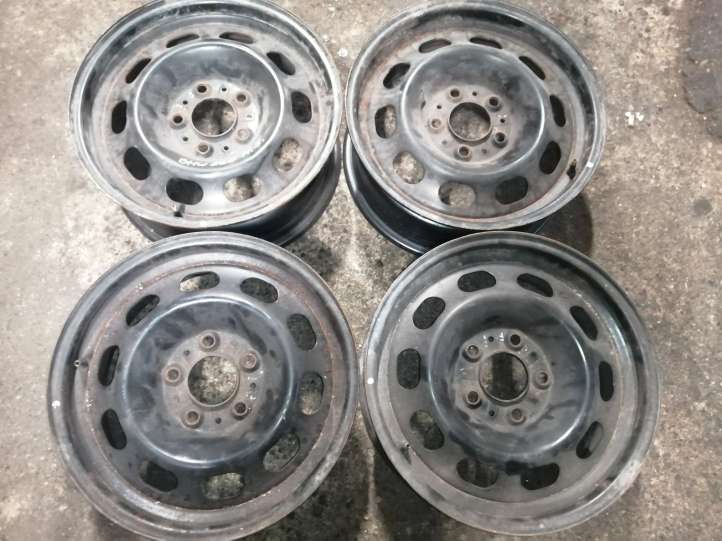 6787929 BMW 1 F20 F21 R 16 plieninis štampuotas ratlankis (-iai)