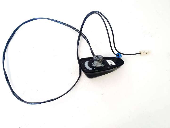 282160004r Renault Scenic III -  Grand scenic III Antena (GPS antena)