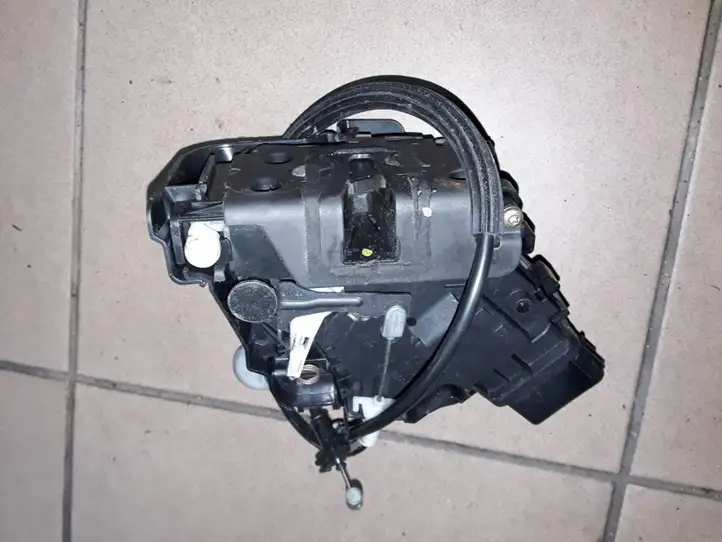 Ford Focus C-MAX (2003 - 2010) 3M5AR26412BN Замок задней двери — фото 1