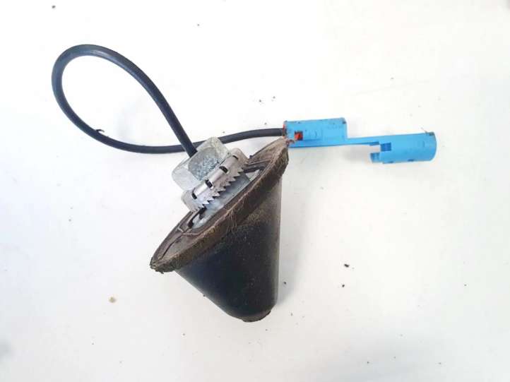 Opel Corsa D Antena (GPS antena)