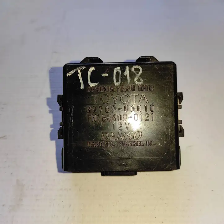 Toyota Camry (2006 - 2011)  8976906010 Блок управления давления в шинах