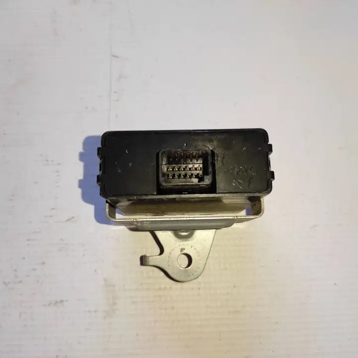 Toyota Camry (2006 - 2011)  8976906010 Блок управления давления в шинах