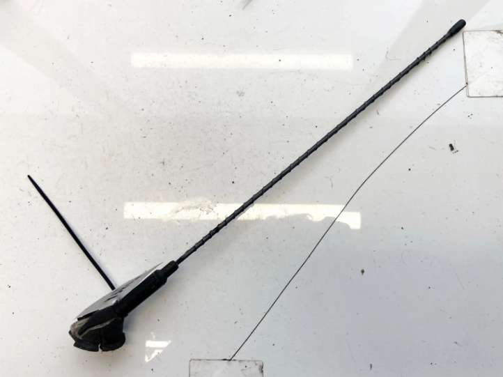 Nissan Almera N16 Antena (GPS antena)