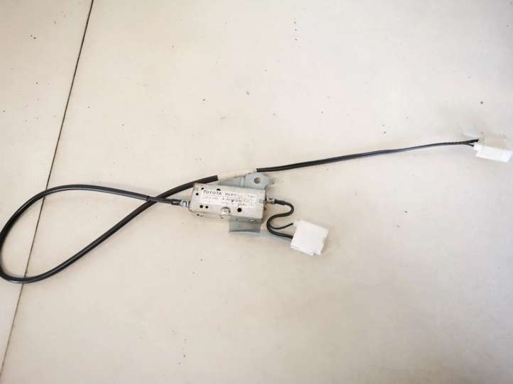 Toyota Avensis T250 Antena (GPS antena)