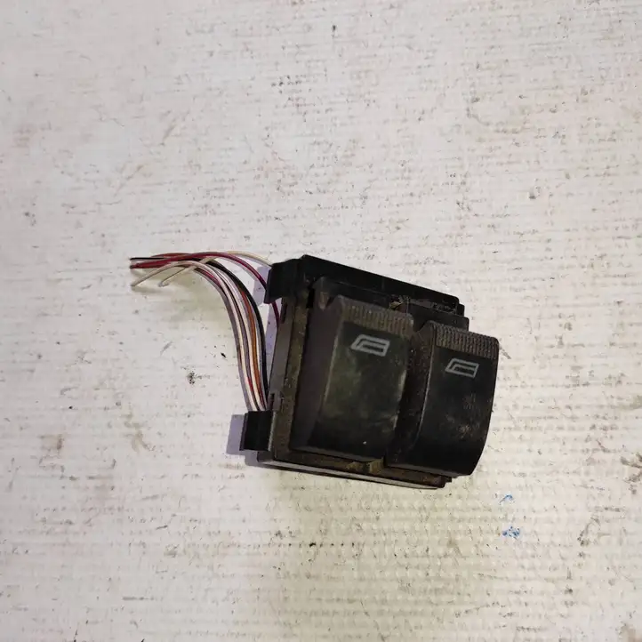 Audi A3/S3 8L (1996 - 2000) 8L0959851 Кнопка стеклоподъемников — фото 1
