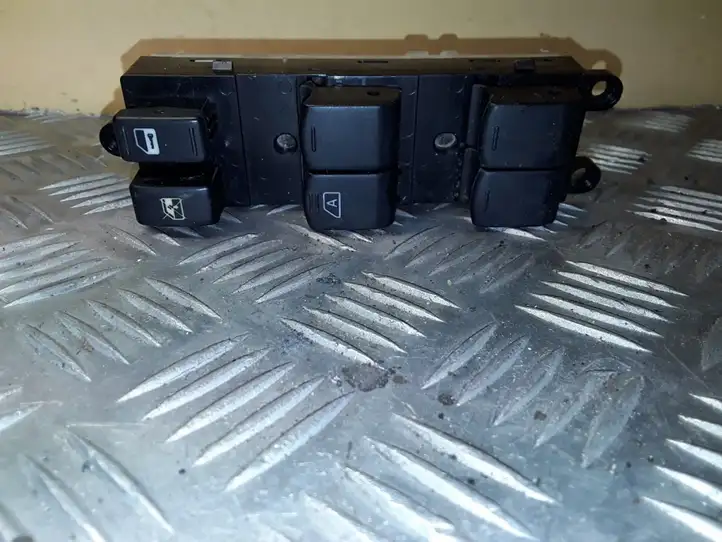 Nissan Murano Z50 (2002 - 2008) 254019W100 Блок кнопок стеклоподъемников — фото 1