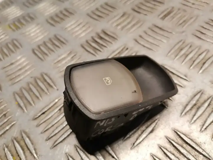 Opel Corsa D (2006 - 2010) 13206806 Кнопка стеклоподъемников — фото 1
