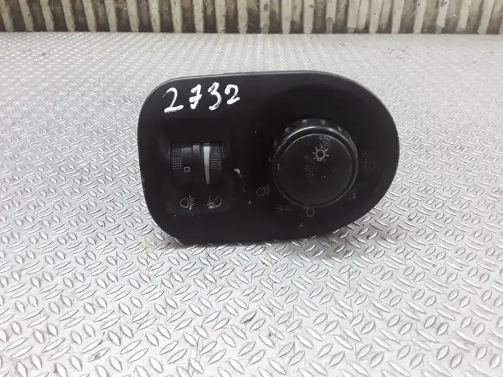 Seat Toledo III (5P) (2004 - 2009) 5P1941431BS Включатель фонарей — фото 1