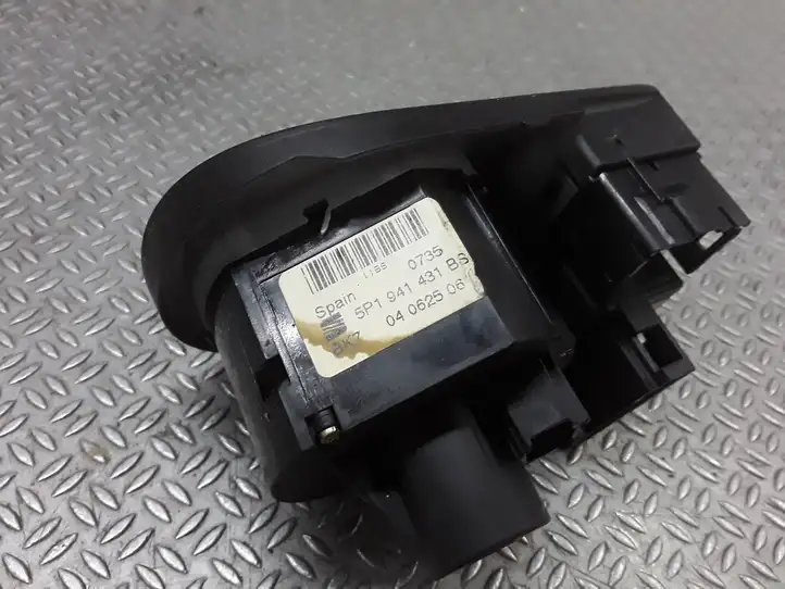 Seat Toledo III (5P) (2004 - 2009) 5P1941431BS Включатель фонарей — фото 3