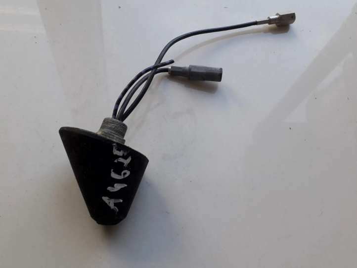 Volkswagen Golf IV Antena (GPS antena)