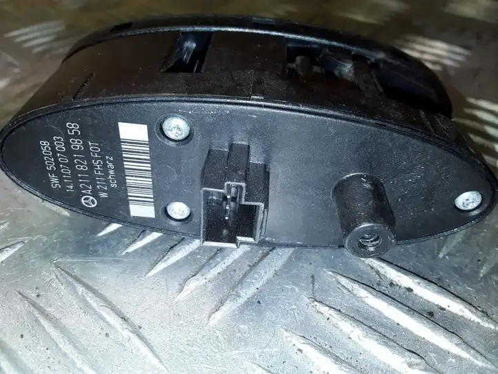 Mercedes-Benz E W211 (2002 - 2009) A2118219858 Блок кнопок стеклоподъемников — фото 3