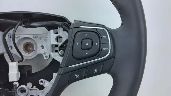 Toyota Avensis T270 (2015 - 2018) 4510005A00 Руль — фото 4
