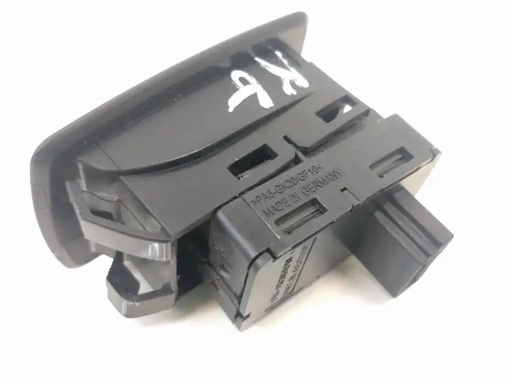 BMW 5 E60 E61 (2004 - 2010) 15939948 Кнопка стеклоподъемников — фото 3