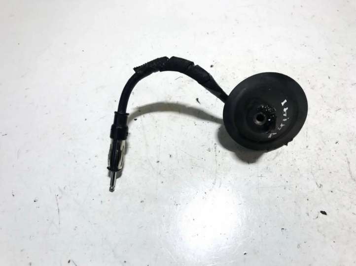 Mazda 323 F Antena (GPS antena)