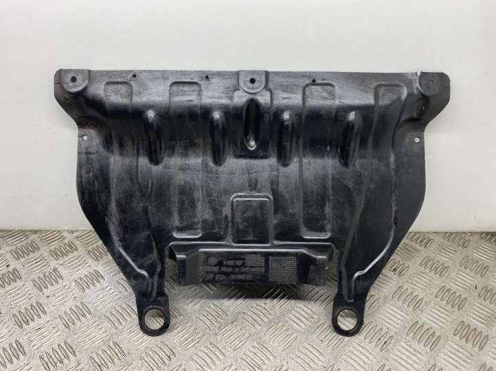 6850067 BMW 3 F30 F35 F31 Variklio dugno apsauga