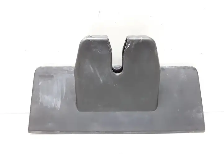 Volvo XC60 (2008 - 2013)  31299891 Отделка замка