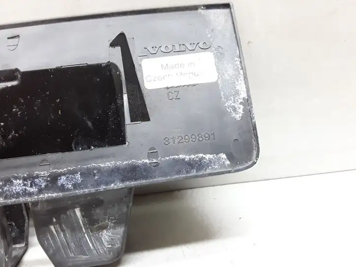 Volvo XC60 (2008 - 2013)  31299891 Отделка замка